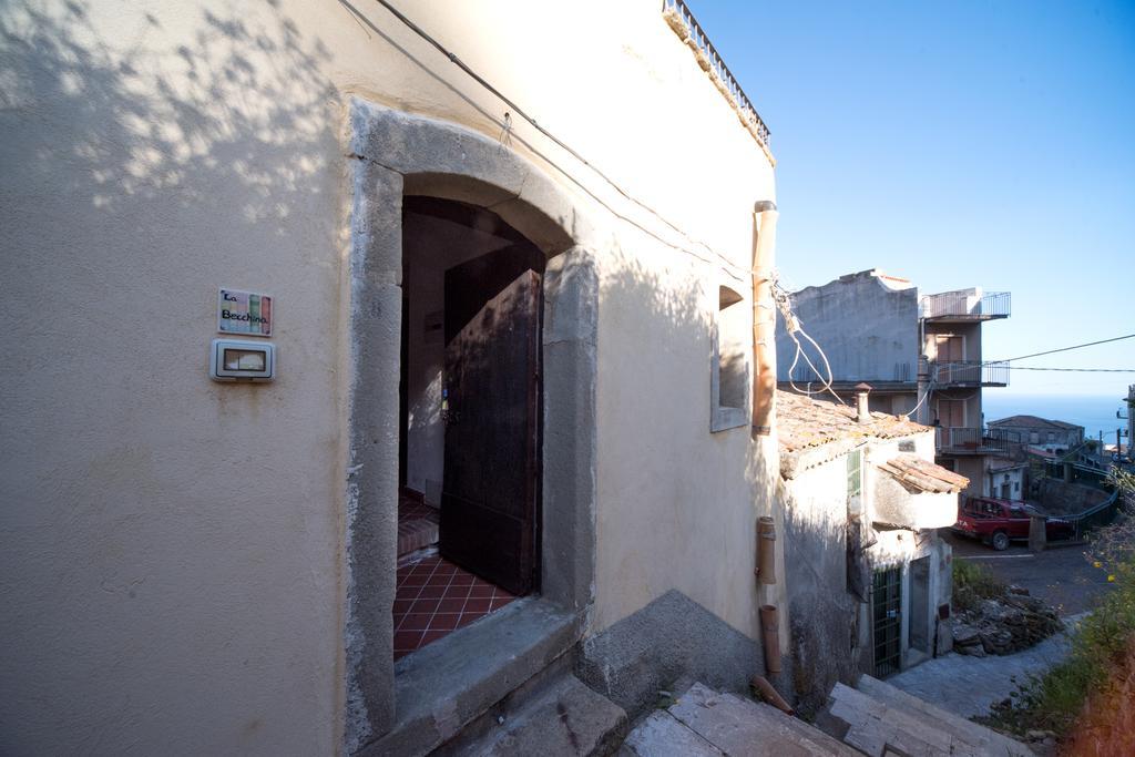 The Clock Houses Borgo Gallodoro Letojanni Exterior foto